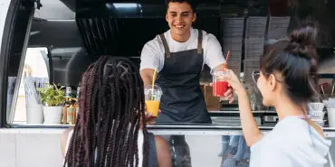 Incumplir la normativa en ‘food trucks’ en Galicia podrá acarrear sanciones de hasta 600.000 € e incluso el cierre del establecimiento