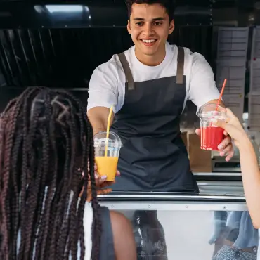 Incumplir la normativa en ‘food trucks’ en Galicia podrá acarrear sanciones de hasta 600.000 € e incluso el cierre del establecimiento